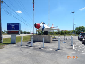 F-84F with Post 490 sign, April 2016